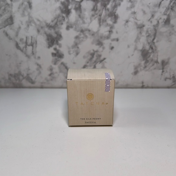 Tatcha The Silk Peony Moisturizer - Picture 2 of 4